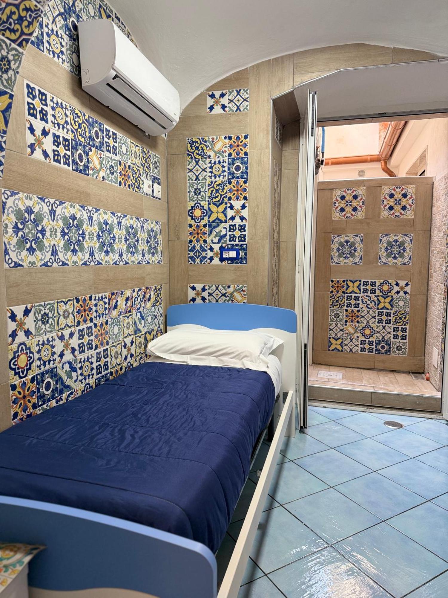 San Nicola Suite & Mini Apartment Sorrento Eksteriør billede