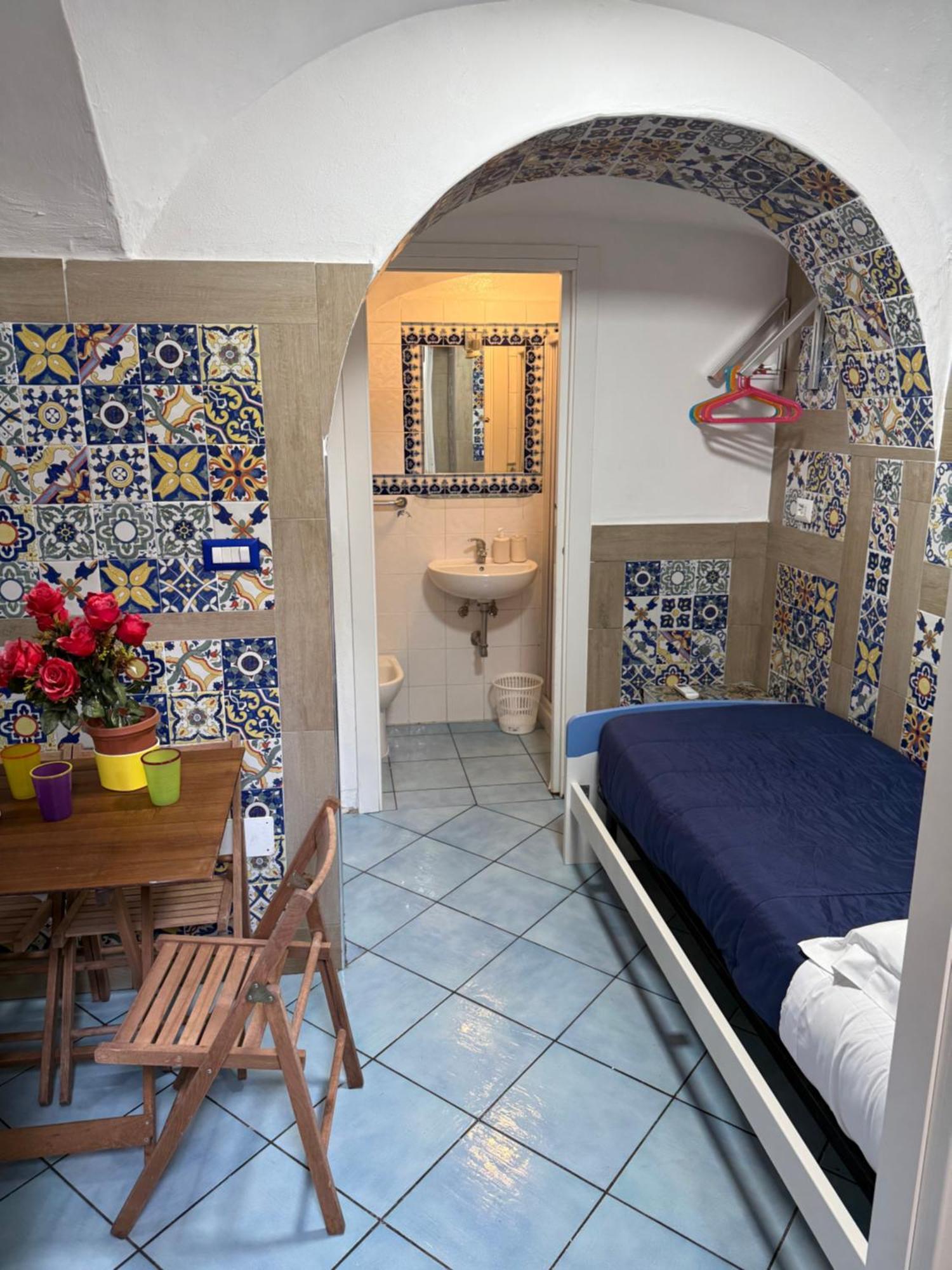 San Nicola Suite & Mini Apartment Sorrento Eksteriør billede